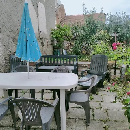 Casa de Férias Chineur, A Deux Pas Du Centre Historique Et Commerces D *